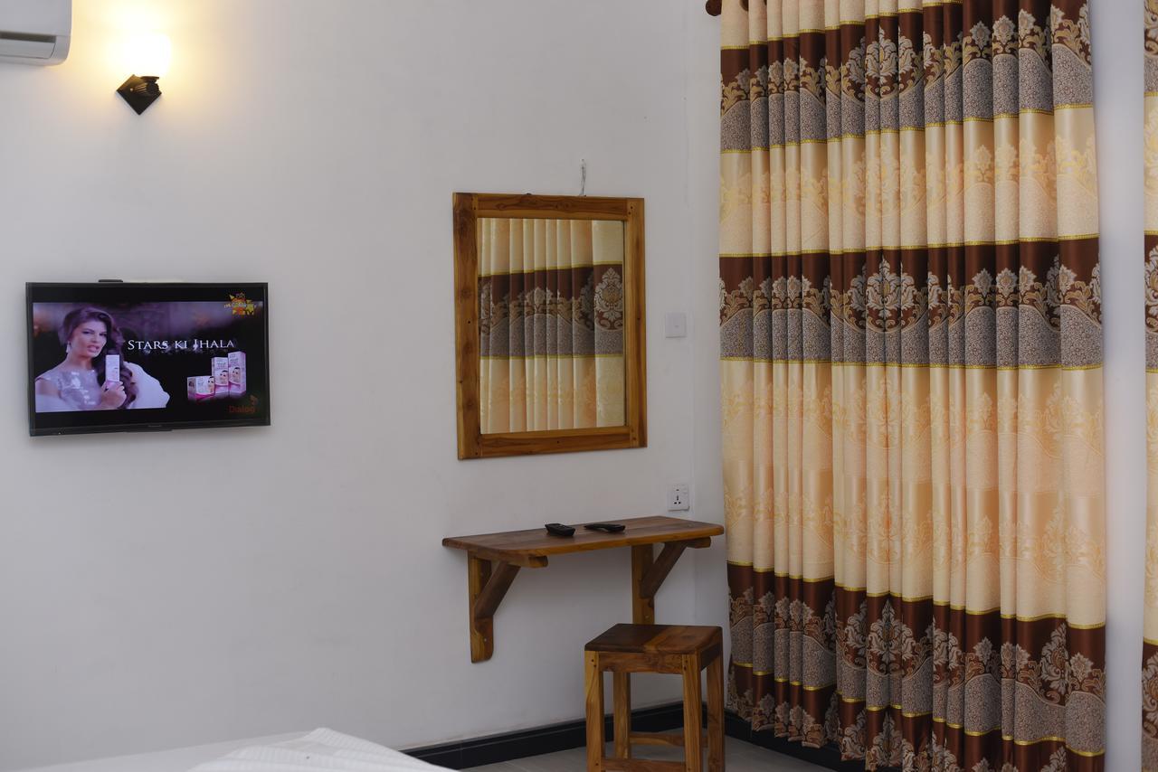 Kithmi Resort بولاناروفاي المظهر الخارجي الصورة